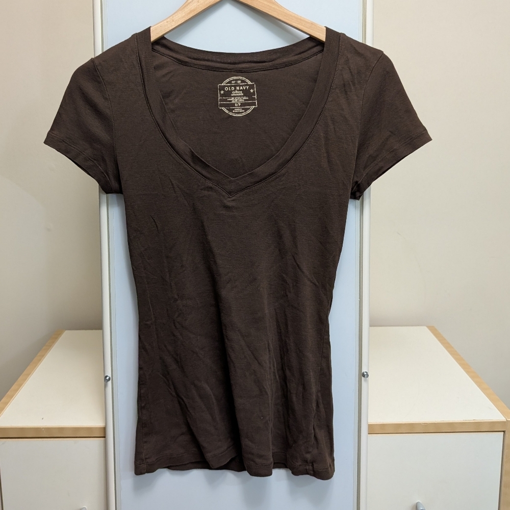 Old Navy Dark Brown V-Neck Tee